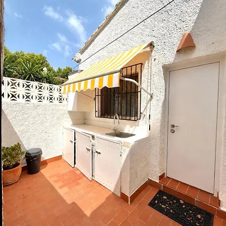 In With Private Pool & Mountain Views Villa